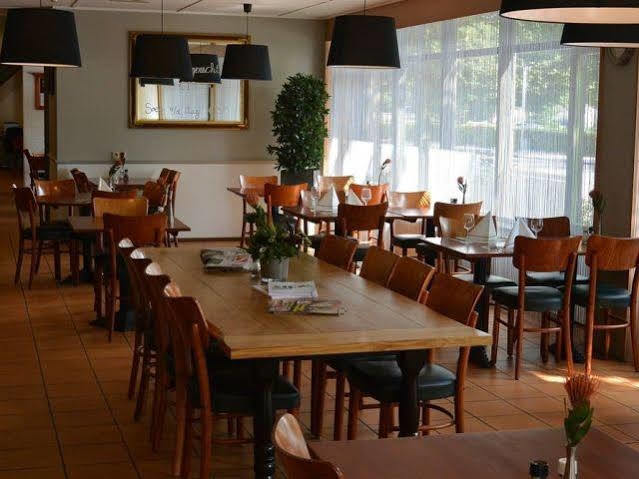 Campanile Hotel&restaurant Zwolle Hotel 3*
